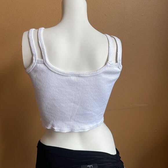 One Two Three lace crop top shirt see measurements for size,T Size Tag Removed - Picture 4 of 10